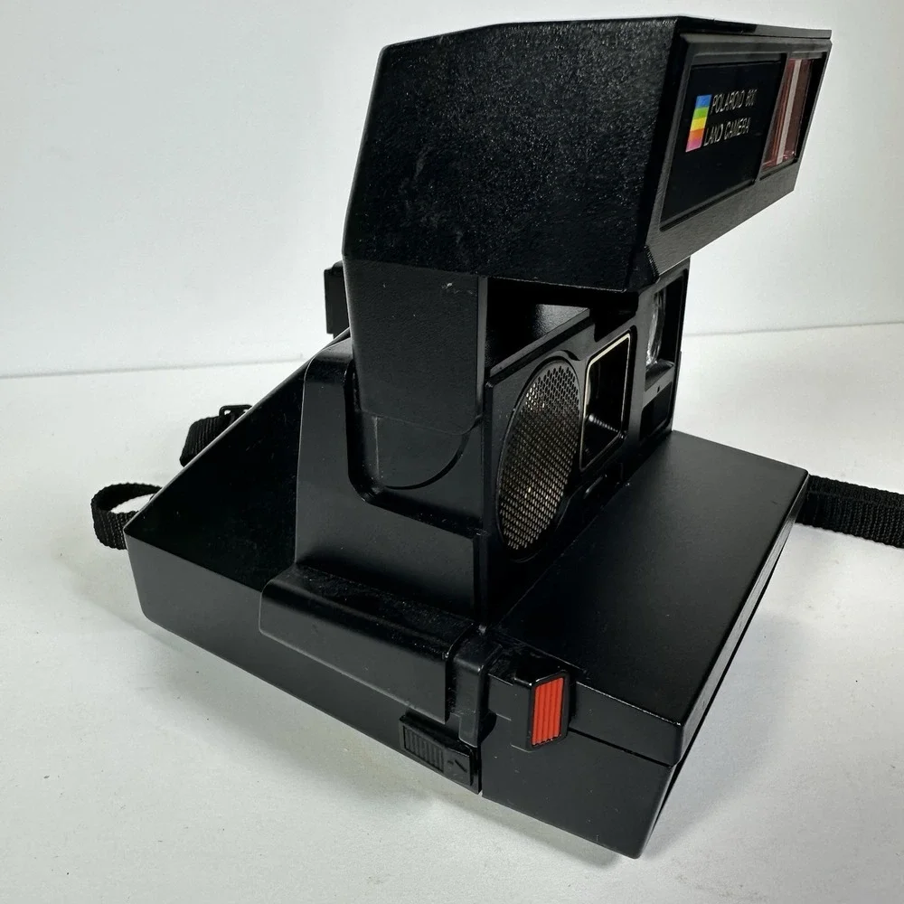 Vintage Polaroid 600 Land Camera Autofocus 660 Strap Untested Missing Eye Piece